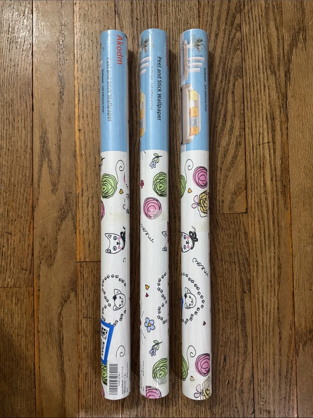 3 Rolls of Cute Cat & Floral Pattern Print Peel and Stick Wallpaper